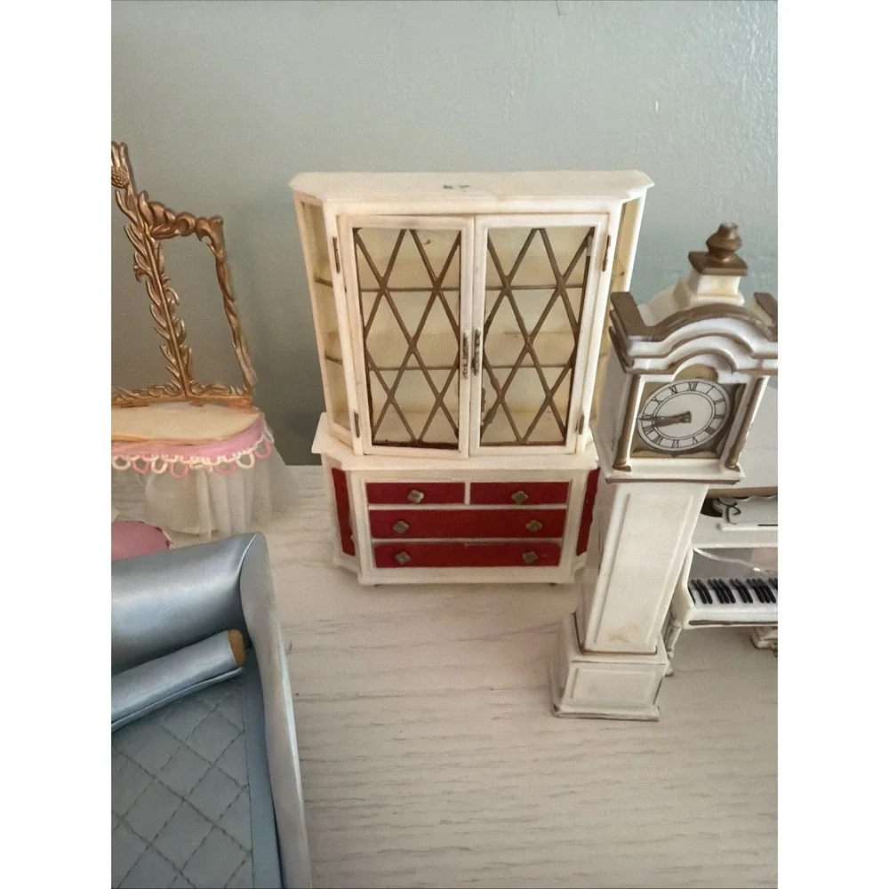 Vintage 20 Piece Lot of Ideal Petite Princess & Dollhouse Furniture Couch Chairs